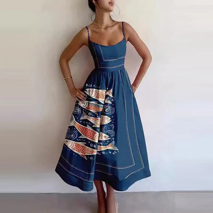 Beautifully Finished Dress in a Timeless Design