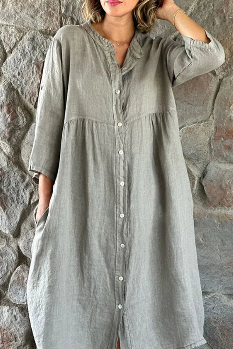 Well Tailored Dress with a Graceful Silhouette
