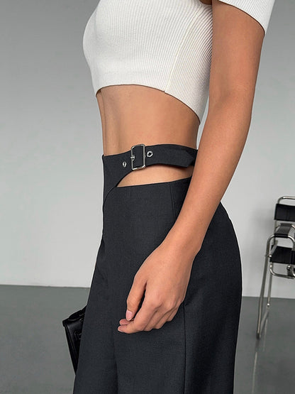 Classic Vintage Pants with a Flattering Fit
