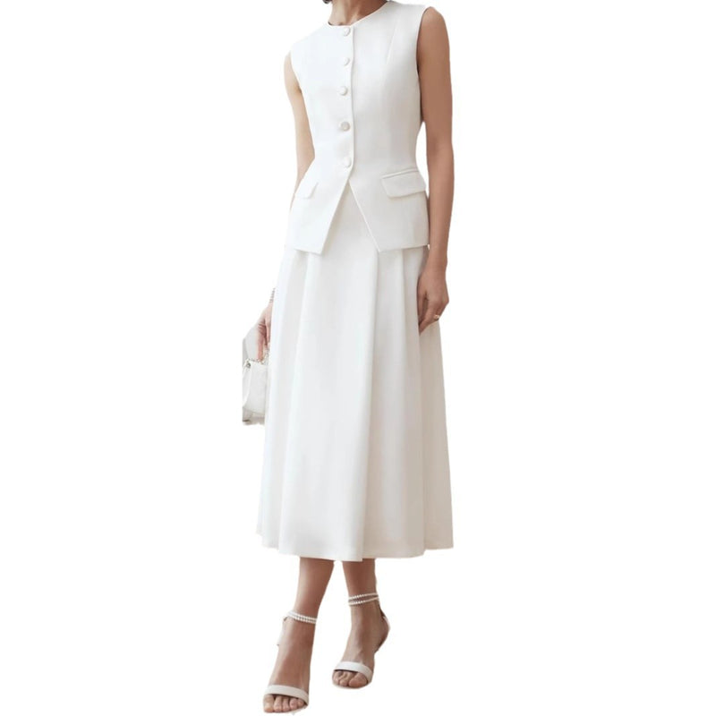 Well Tailored Garment with a Graceful Silhouette