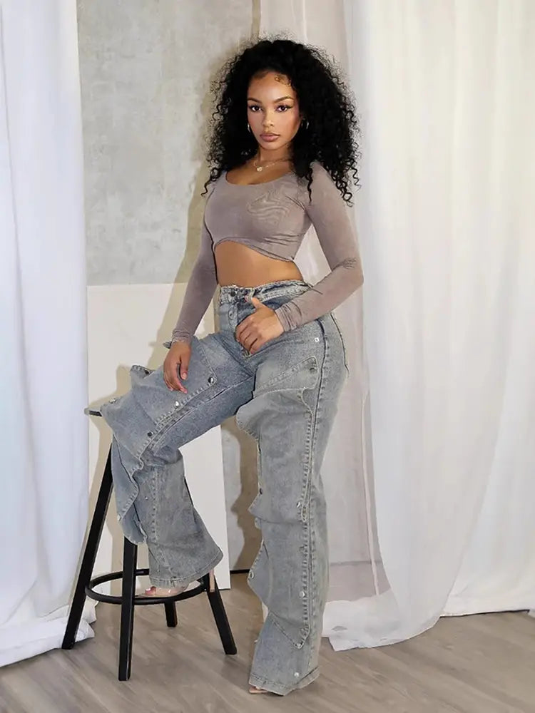 Well Tailored Pants with a Graceful Silhouette