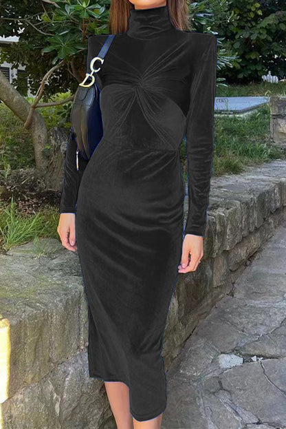 Classic Vintage Dress with a Flattering Fit