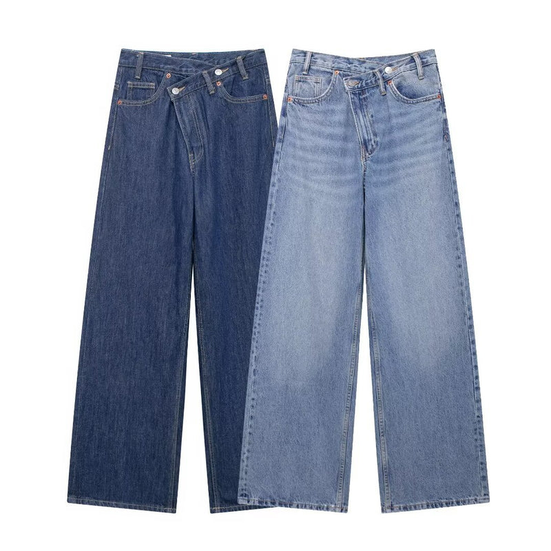 Sophisticated Garment with a Clean Classic Look