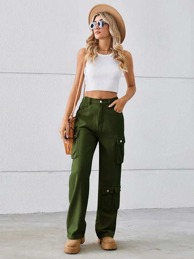 Elegantly Styled Pants for Everyday Wear