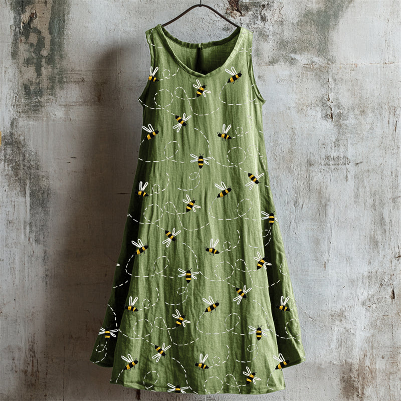 Classic Vintage & Enduringly Stylish Dress
