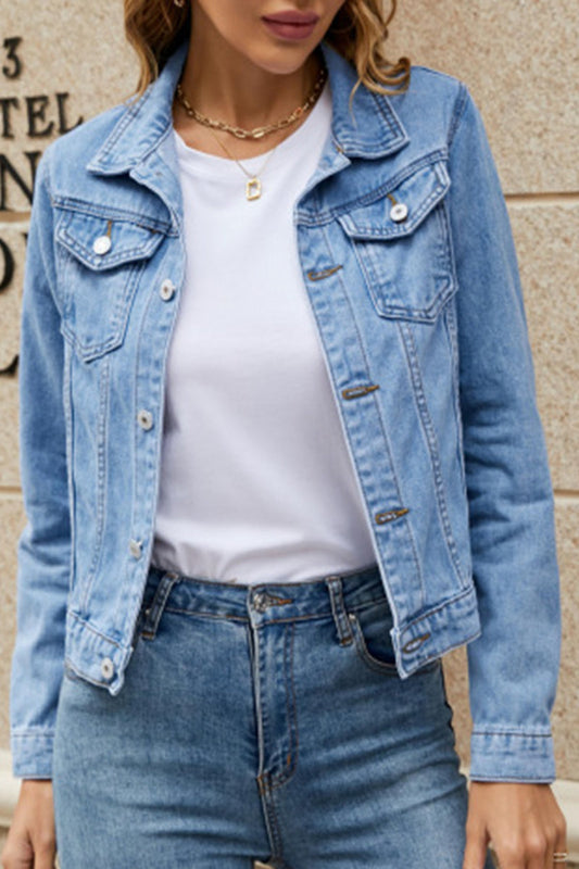 Well Tailored Jacket with a Graceful Silhouette