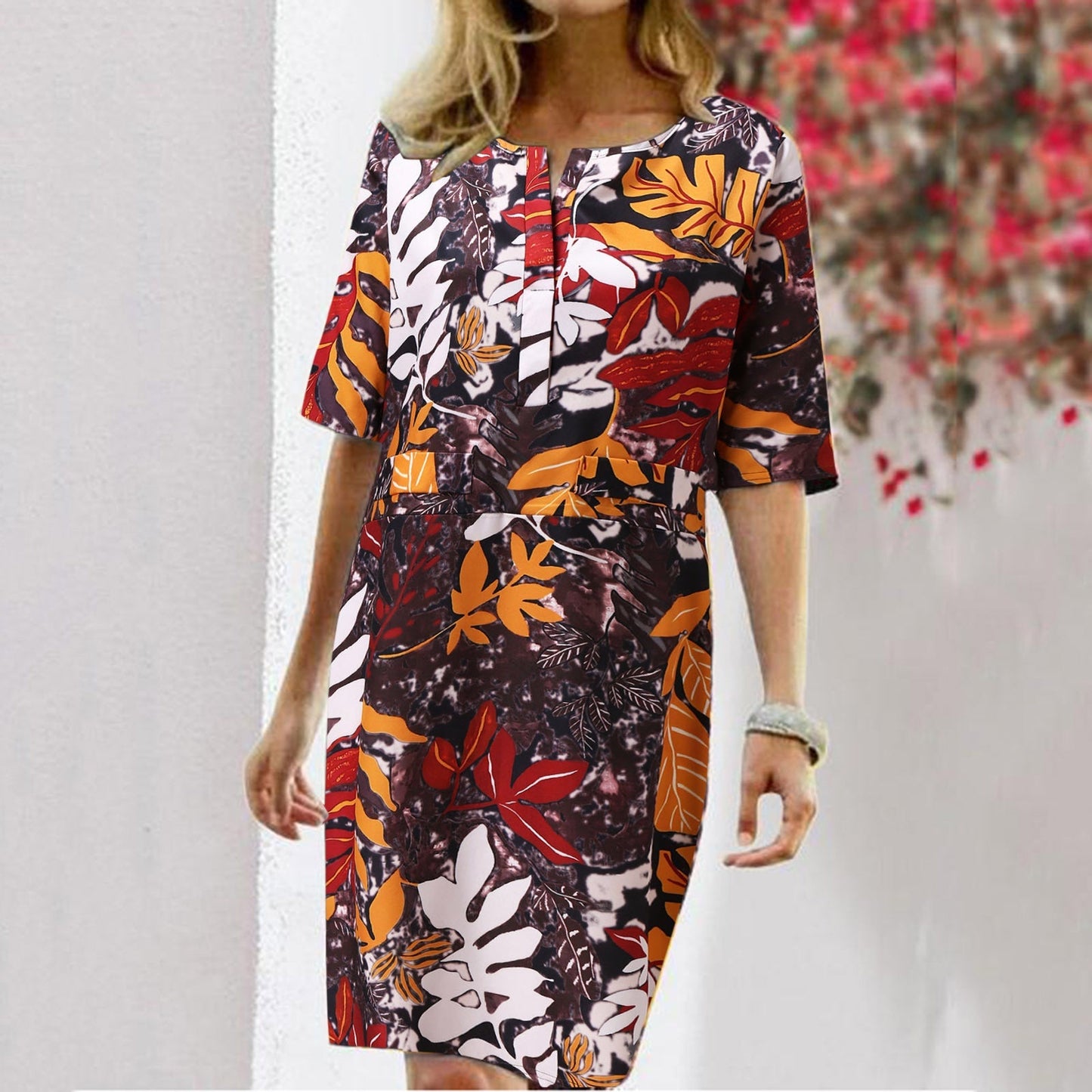 Sophisticated Dress with a Clean Classic Look