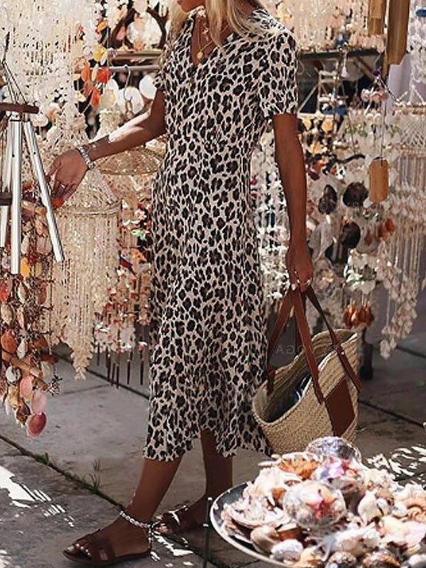 Classic Vintage & Enduringly Stylish Dress