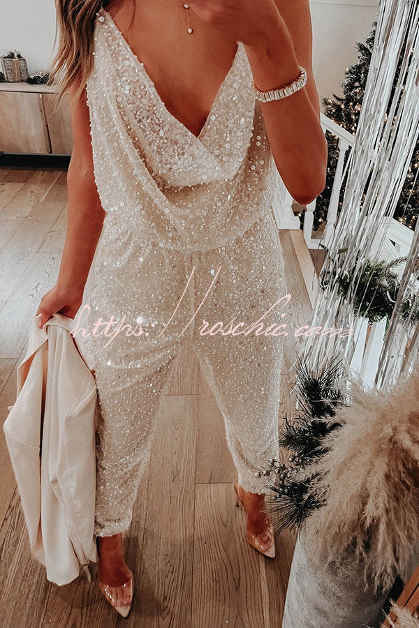 Well Tailored Garment with a Graceful Silhouette