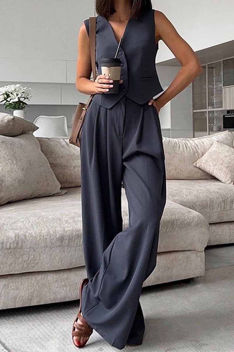 Elegantly Styled Pants for Everyday Wear