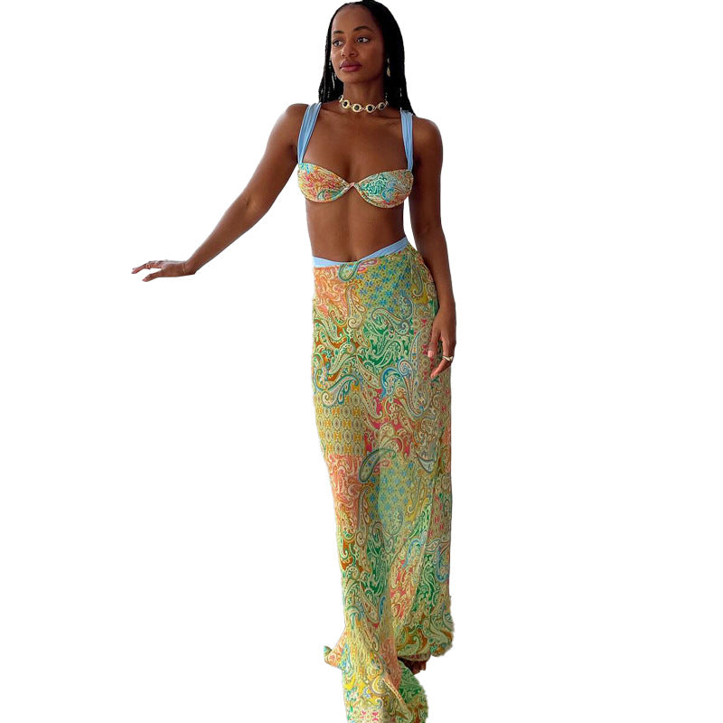 Gracefully Styled Garment for Any Occasion