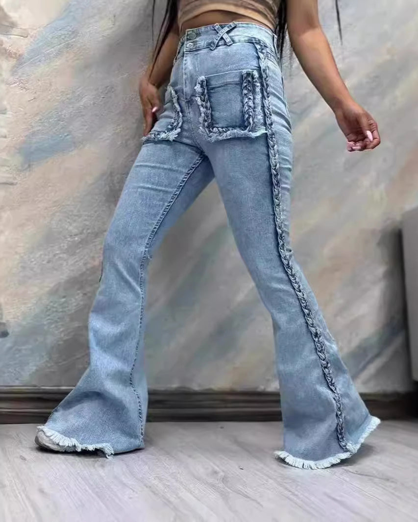 Well Tailored Pants with a Graceful Silhouette