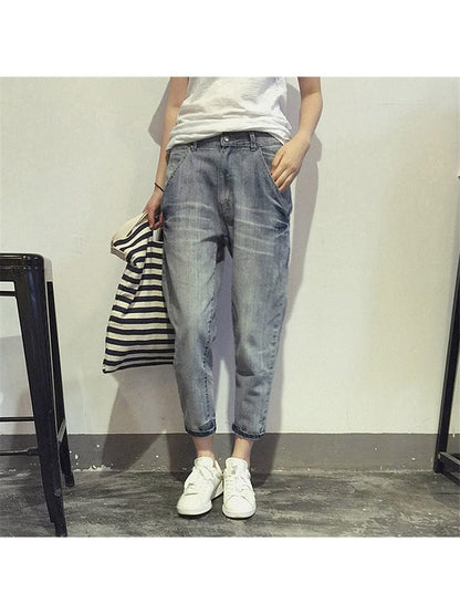 Effortlessly Elegant Pants with a Timeless Design
