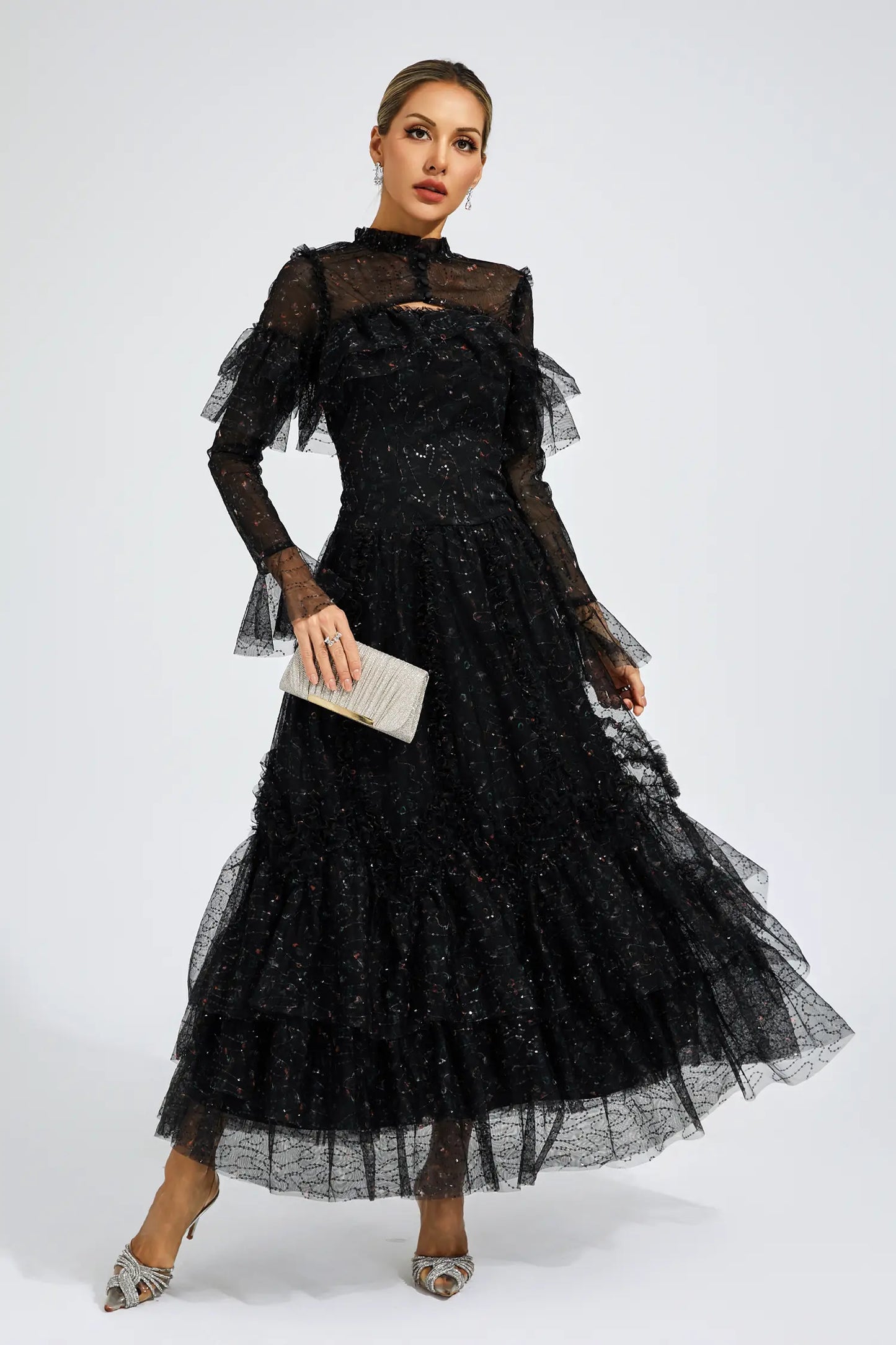 Classic Vintage Dress with a Flattering Fit