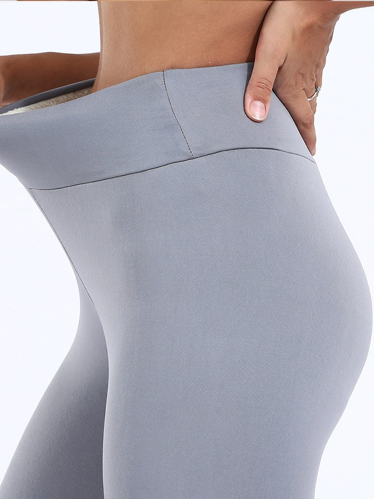 Polished Pants with an Effortless Classic Look
