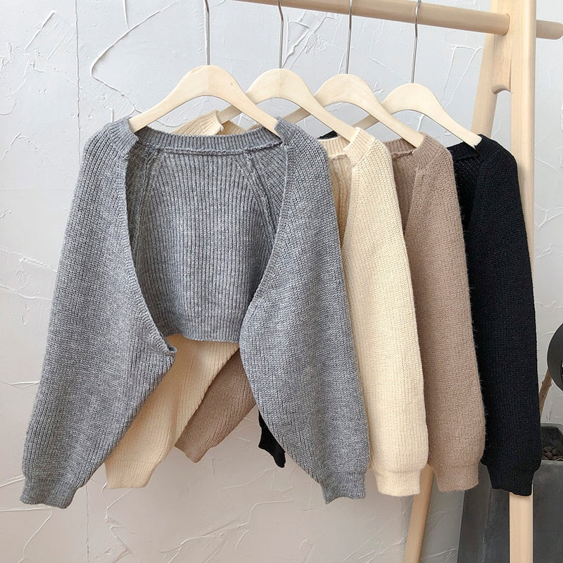 Gracefully Styled Cardigan for Any Occasion