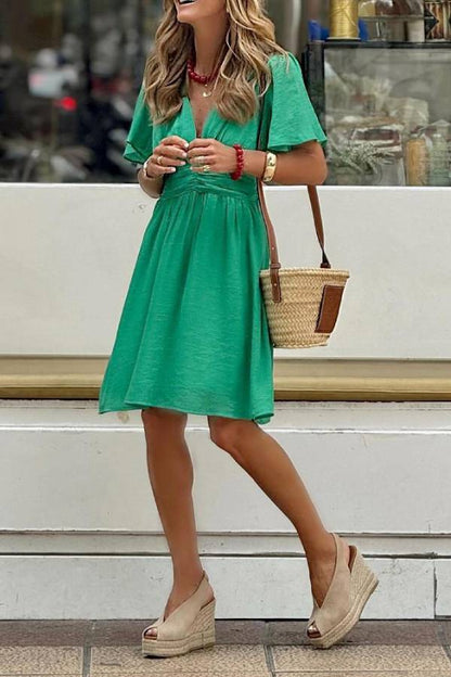 Classic Vintage & Enduringly Stylish Dress