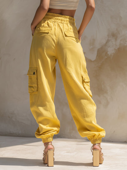 Classic Vintage Pants with a Flattering Fit