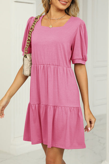 Well Tailored Dress with a Graceful Silhouette