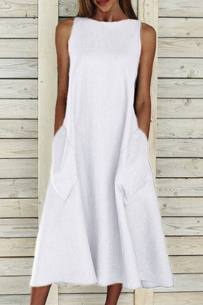 Effortlessly Elegant Dress with a Timeless Design