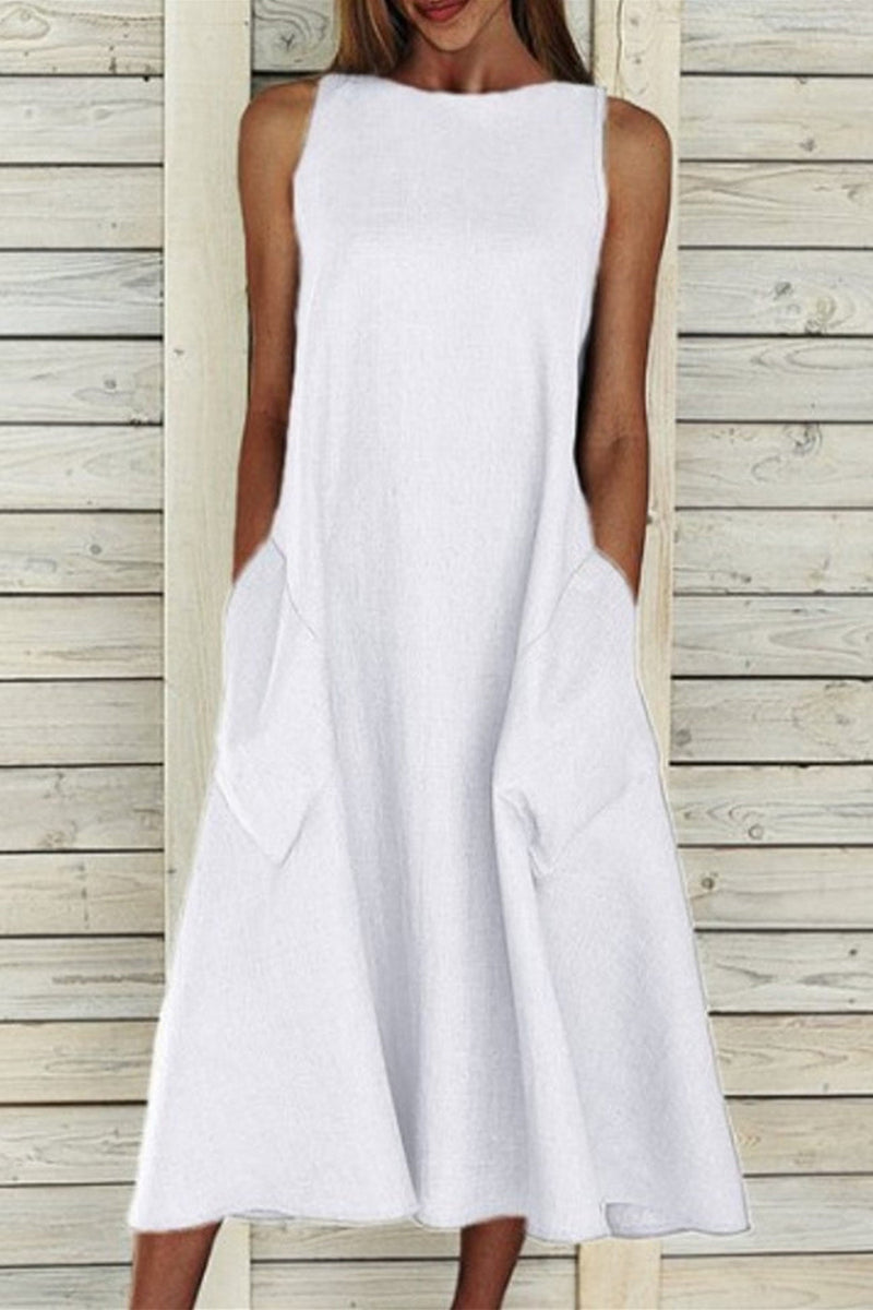 Effortlessly Elegant Dress with a Timeless Design