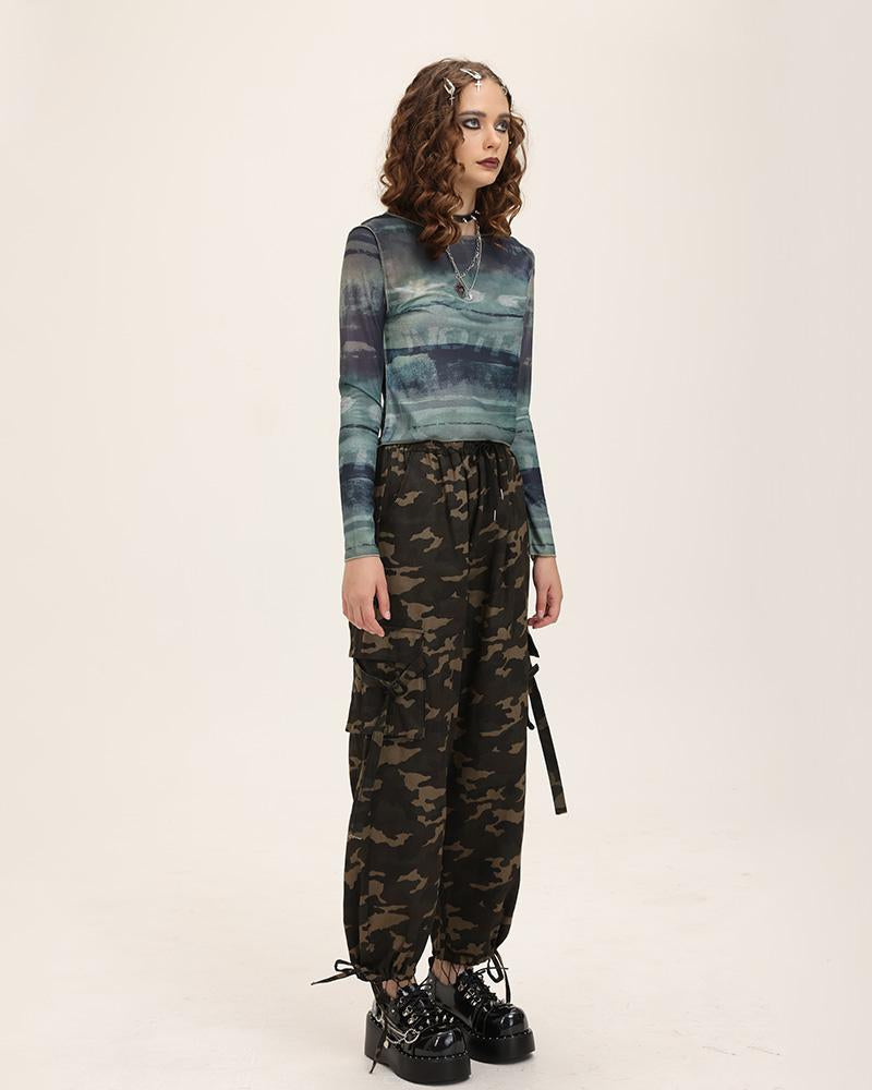Elegantly Styled Pants for Everyday Wear