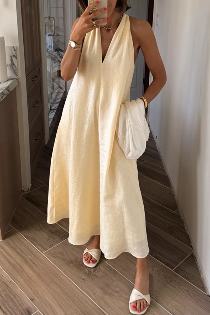 Effortlessly Elegant Dress with a Timeless Design
