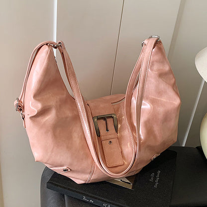 Beautifully Finished Bag in a Timeless Design