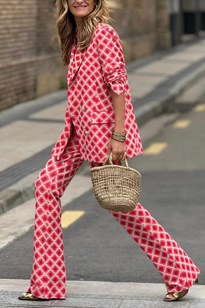 Elegantly Styled Pants for Everyday Wear