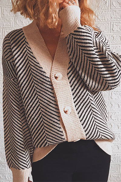 Beautifully Finished Sweater in a Timeless Design