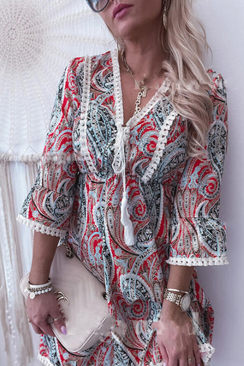 Classic Vintage & Enduringly Stylish Dress