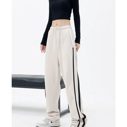 Beautifully Finished Pants in a Timeless Design
