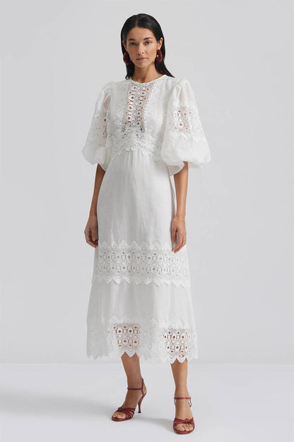 Classic Vintage & Enduringly Stylish Dress