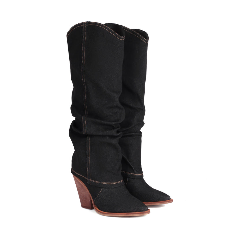 Graceful Orthopedic Boots for Modern Look