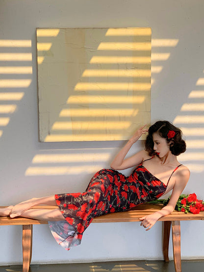 A Vintage Style Dress with Delicate Timeless Details