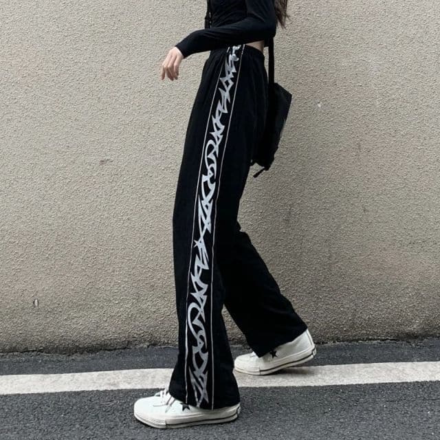 Polished Pants with an Effortless Classic Look