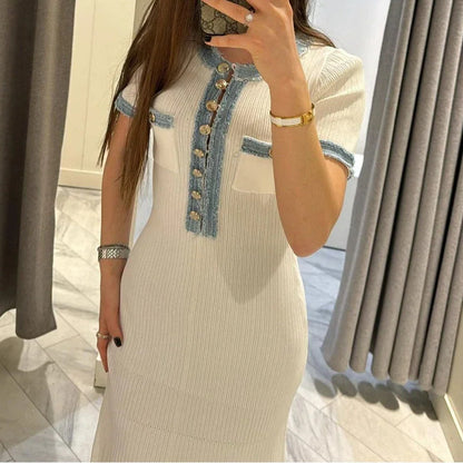 Sophisticated Dress with a Clean Classic Look