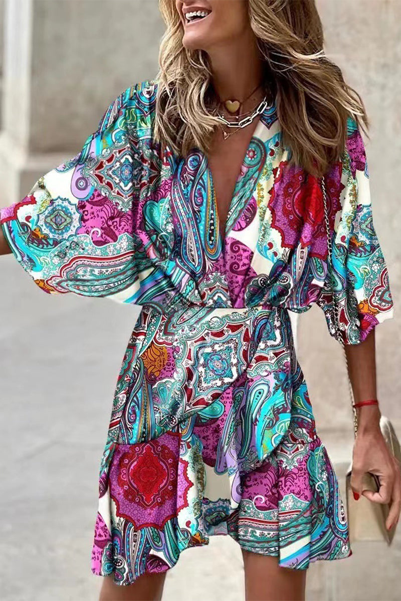Classic Vintage Dress with a Flattering Fit