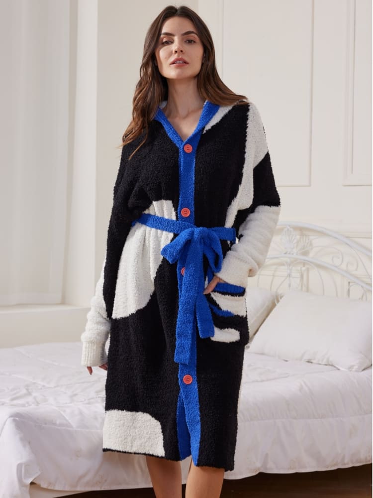 Gracefully Styled Garment for Any Occasion
