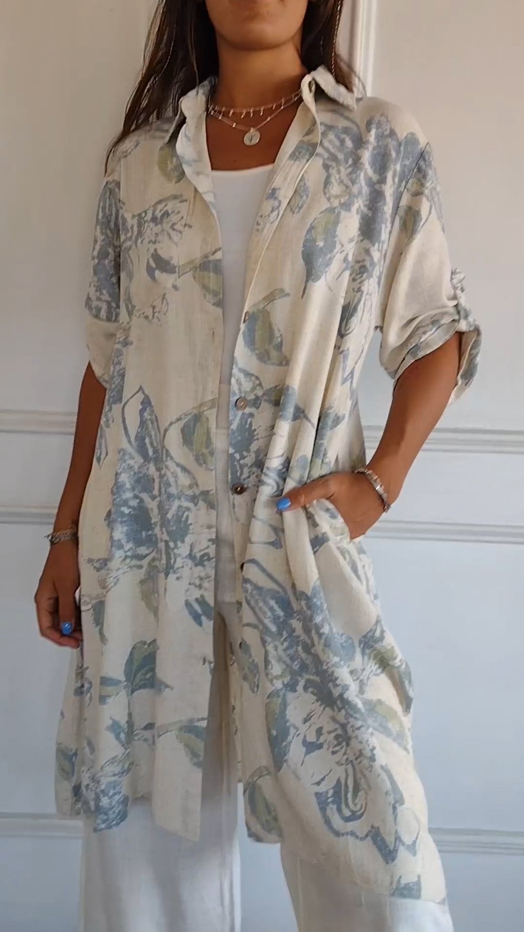Sophisticated Dress with a Clean Classic Look