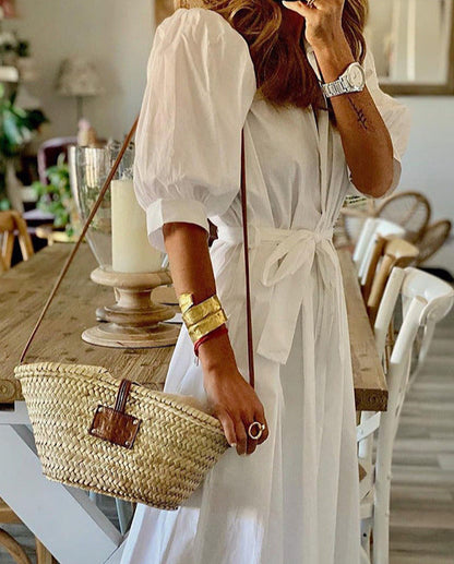 Classic Vintage Dress with a Flattering Fit