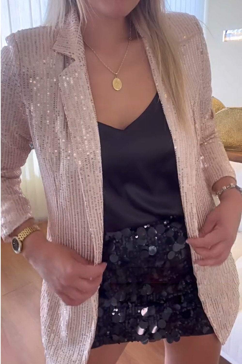 Classic Vintage & Enduringly Stylish Top