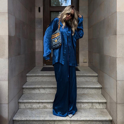 Elegantly Styled Trousers for Everyday Wear