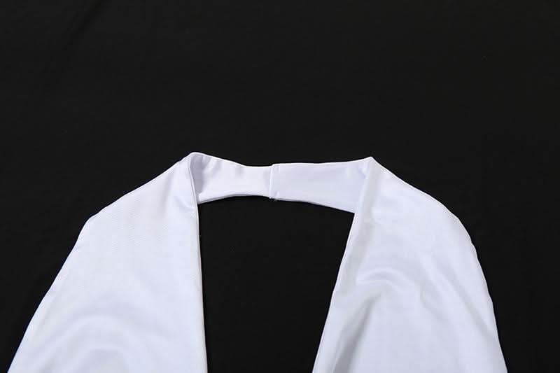 Gracefully Styled Garment for Any Occasion