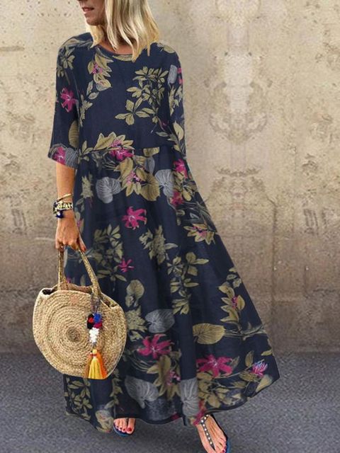 Classic Vintage Dress with a Flattering Fit