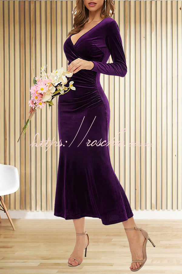 Classic Vintage & Enduringly Stylish Dress