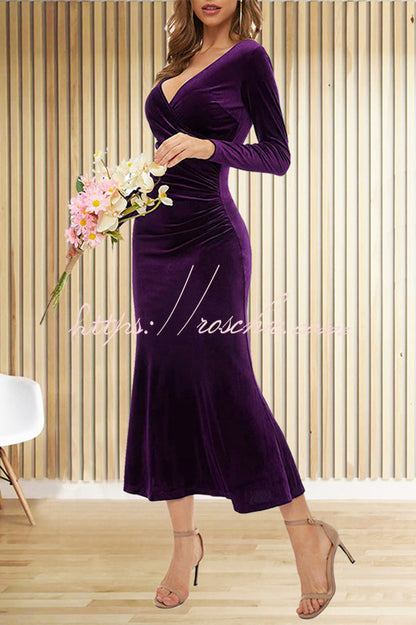 Classic Vintage & Enduringly Stylish Dress