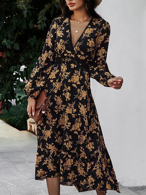 Beautifully Crafted Dress in a Classic Style