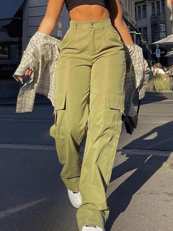 Effortlessly Elegant Pants with a Timeless Design