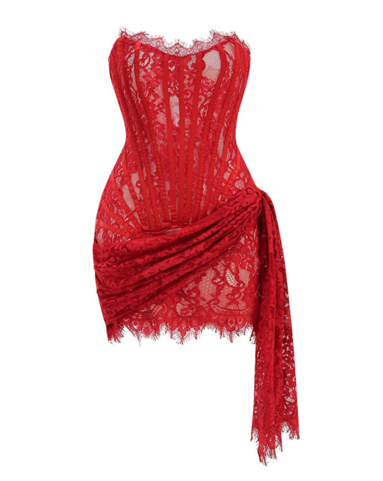 Beautifully Finished Dress in a Timeless Design